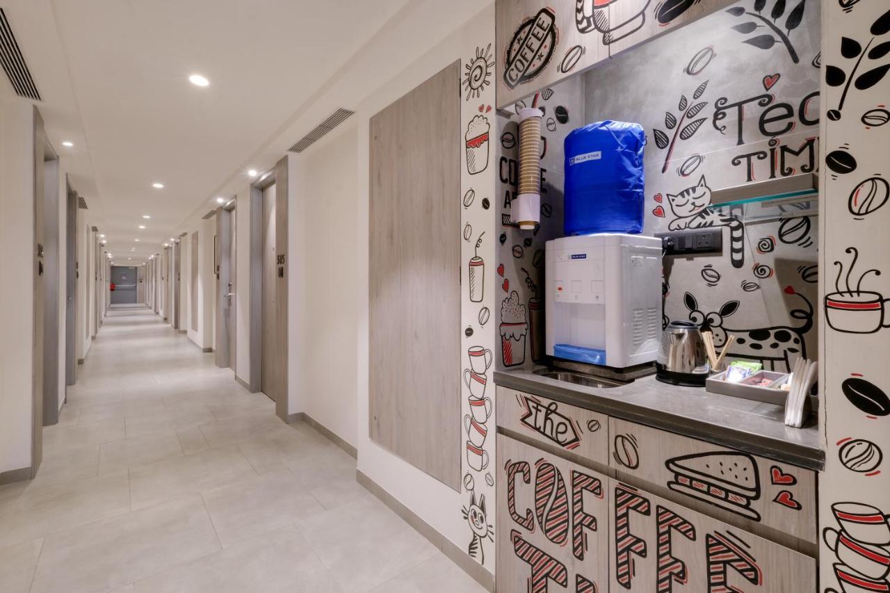 7 Apple Hotel Mahape, นาวีมุมไบ ภายนอก รูปภาพ